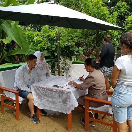 ヴィクトリアHibiscus House Seychelles Self Cateringアパートメント エクステリア 写真